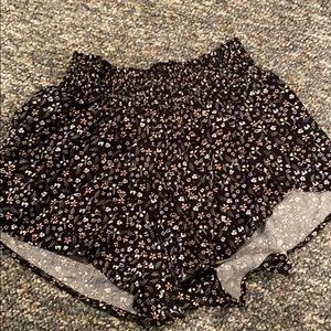Garage flowy floral shorts